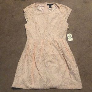 ⚡️NWT Forever 21 Lace Blush Dress